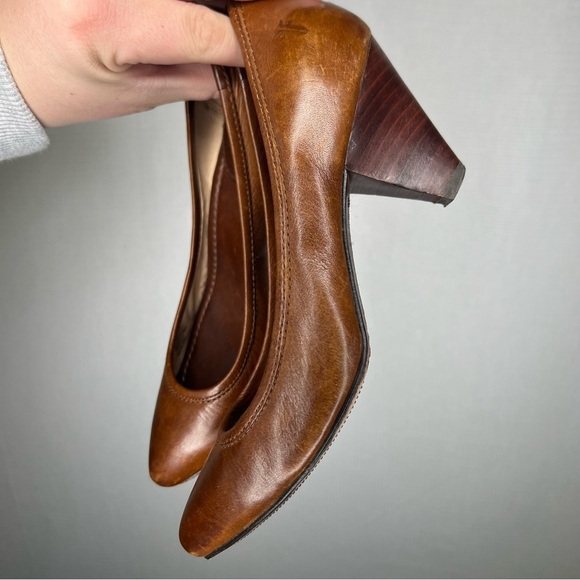FRYE | Brown Leather Heeled‎ Pumps 6 Woman’s Regina - Picture 5 of 7